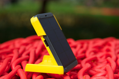 WakaWaka Power+ Jaune Edition Limitee